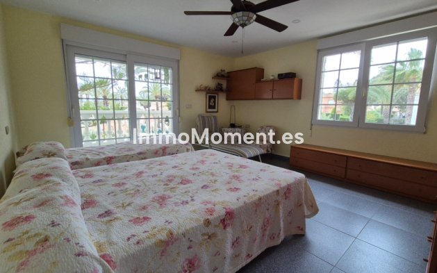 Reventa - Villa independiente - Orihuela - Orihuela Centro