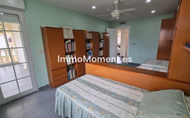 Reventa - Villa independiente - Orihuela - Orihuela Centro