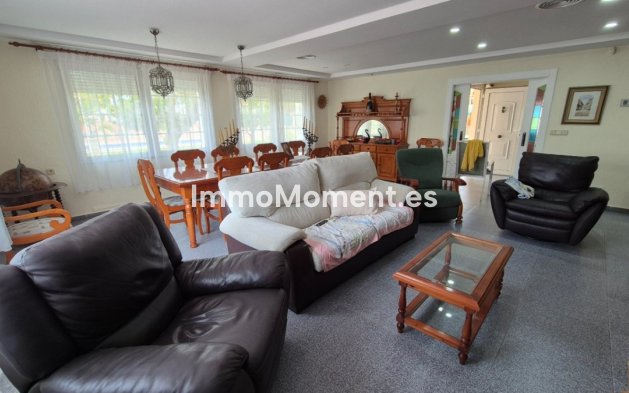 Reventa - Villa independiente - Orihuela - Orihuela Centro