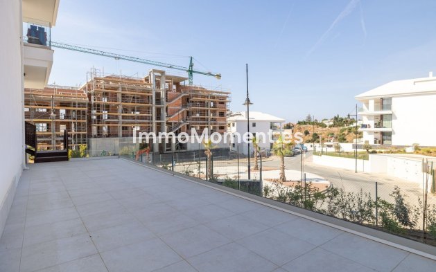 Resale - Apartment - Fuengirola - Higueron