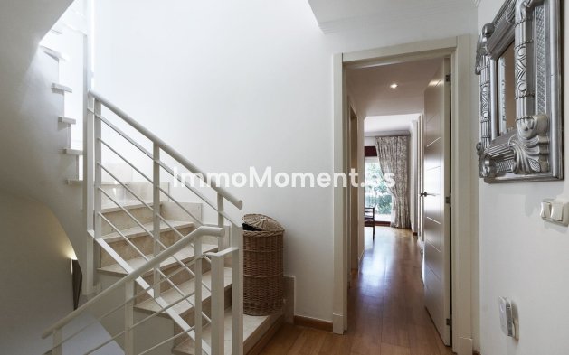 Revente - Maison mitoyenne - Marbella - Nueva Andalucía