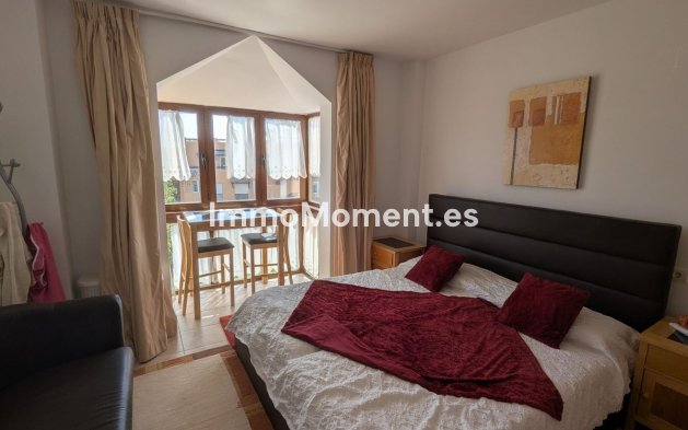 Resale - Apartment - Casares - Casares Centro