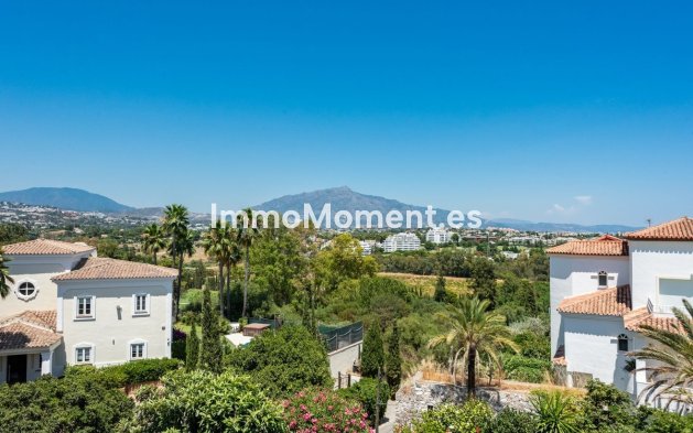 Wiederverkauf - Freistehende Villa - Estepona  - Atalaya
