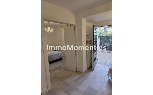 Wiederverkauf - Wohnung - Estepona  - Benamara