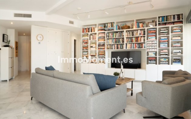 Wiederverkauf - Wohnung - Estepona  - Estepona Centro
