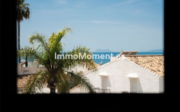 Wiederverkauf - Wohnung - Estepona  - Estepona Centro