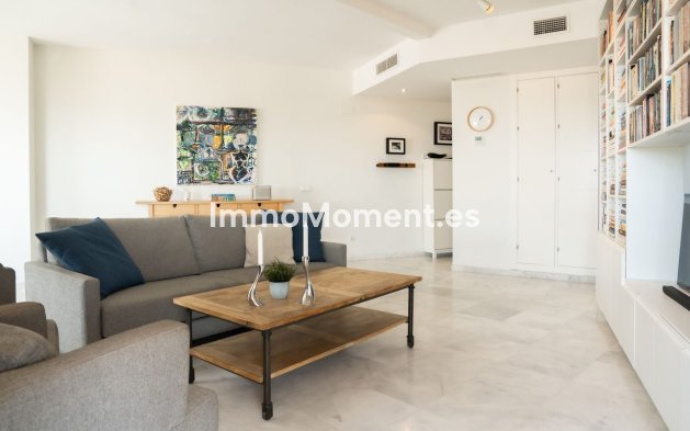 Wiederverkauf - Wohnung - Estepona  - Estepona Centro