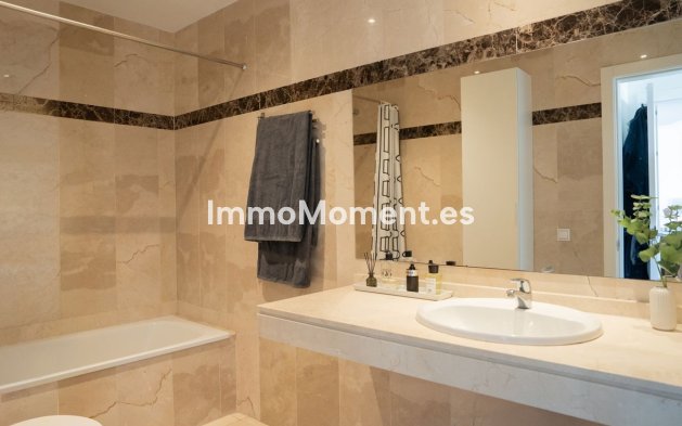 Wiederverkauf - Wohnung - Estepona  - Estepona Centro
