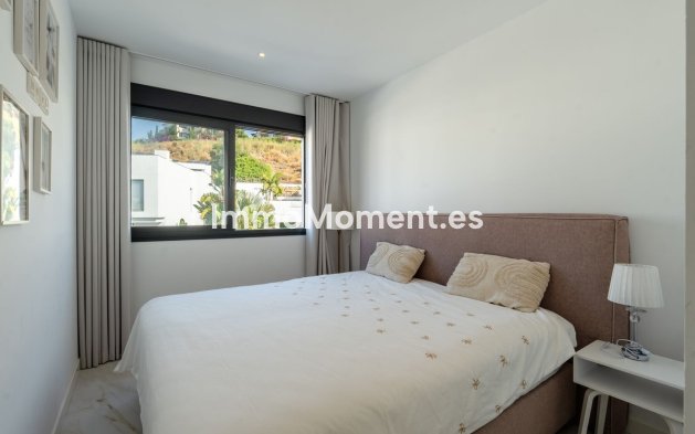 Revente - Villa individuelle - Estepona  - Selwo