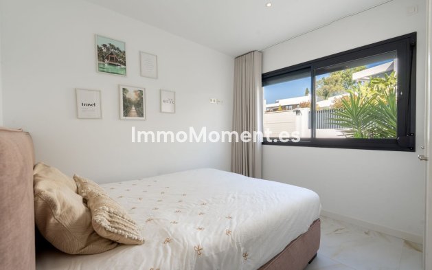 Revente - Villa individuelle - Estepona  - Selwo