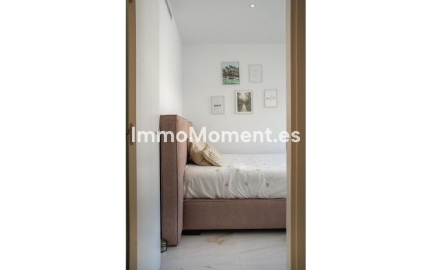 Revente - Villa individuelle - Estepona  - Selwo