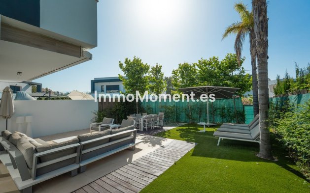 Revente - Villa individuelle - Estepona  - Selwo