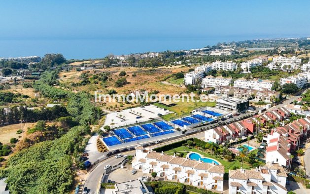 Revente - Villa individuelle - Estepona  - Selwo