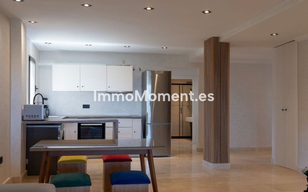 Wiederverkauf - Wohnung - Estepona  - Estepona Centro