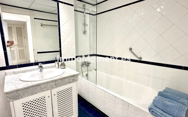 Lange termijn verhuur - Appartement - San Pedro de Alcántara