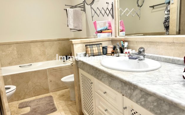 Lange termijn verhuur - Appartement - San Pedro de Alcántara