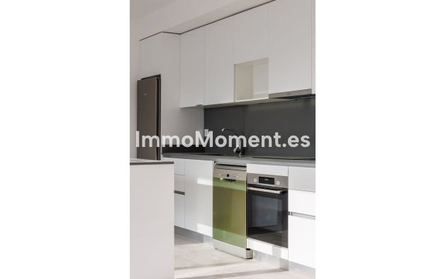 Reventa - Apartamento - Estepona  - Cancelada