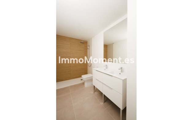 Reventa - Apartamento - Estepona  - Cancelada