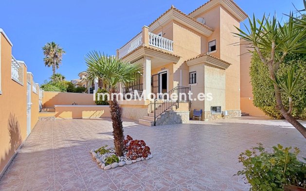 Wiederverkauf - Freistehende Villa - Orihuela - Orihuela Costa