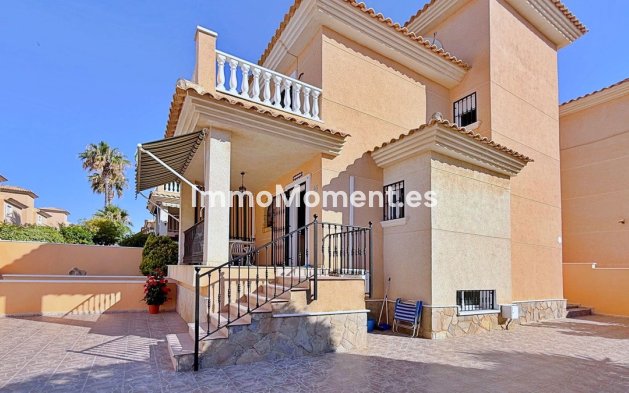 Wiederverkauf - Freistehende Villa - Orihuela - Orihuela Costa