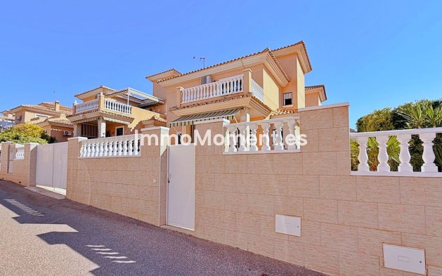 Wiederverkauf - Freistehende Villa - Orihuela - Orihuela Costa