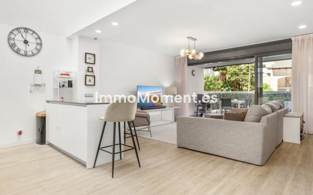 Wiederverkauf - Reihenhaus - Estepona  - Estepona Centro