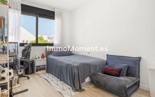 Wiederverkauf - Reihenhaus - Estepona  - Estepona Centro