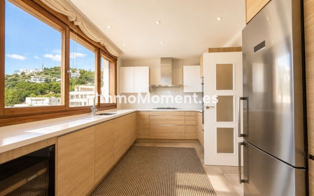 Reventa - Apartamento - Marbella - Altos de los Monteros