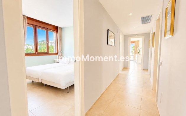 Reventa - Apartamento - Marbella - Altos de los Monteros