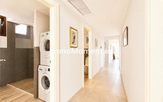 Reventa - Apartamento - Marbella - Altos de los Monteros