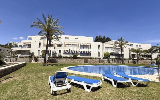 Reventa - Apartamento - Marbella - Altos de los Monteros