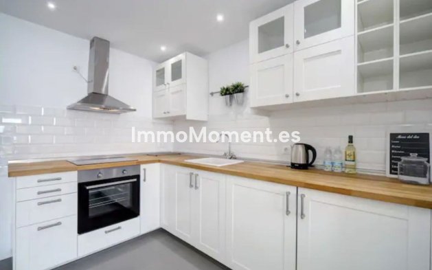 Wiederverkauf - Wohnung - Estepona  - Estepona Centro