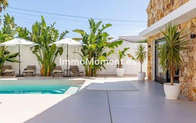 Bestaande woning - Vrijstaande villa - Estepona  - Estepona Centro