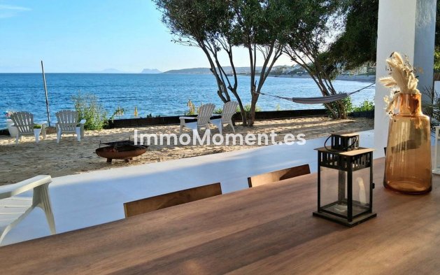 Bestaande woning - Vrijstaande villa - Estepona  - Estepona Centro