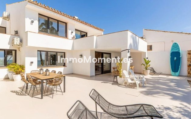 Bestaande woning - Vrijstaande villa - Estepona  - Estepona Centro