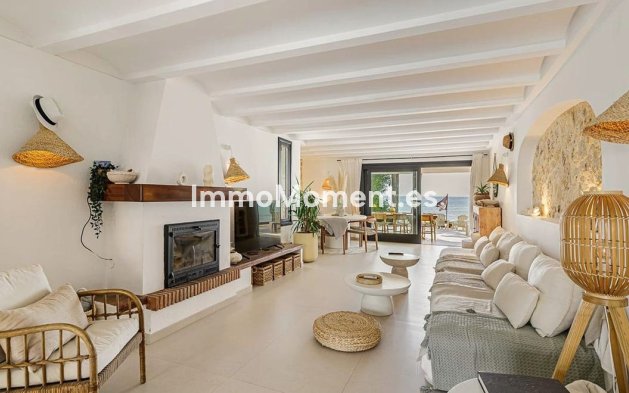 Bestaande woning - Vrijstaande villa - Estepona  - Estepona Centro