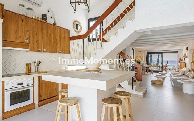 Bestaande woning - Vrijstaande villa - Estepona  - Estepona Centro