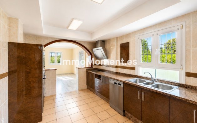 Revente - Maison de campagne - Estepona  - Estepona Centro