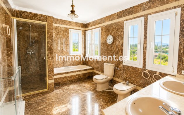 Revente - Maison de campagne - Estepona  - Estepona Centro