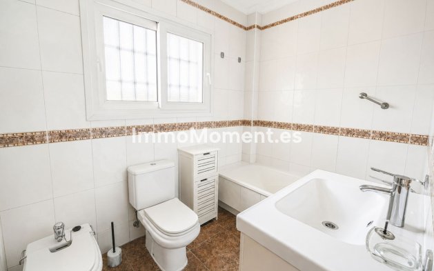 Revente - Maison de campagne - Estepona  - Estepona Centro