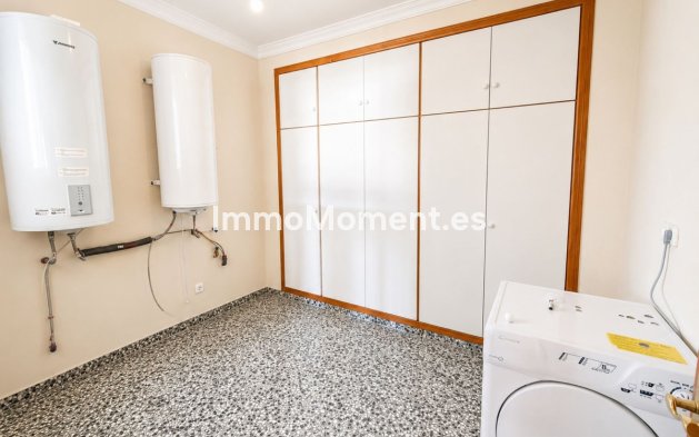 Revente - Maison de campagne - Estepona  - Estepona Centro