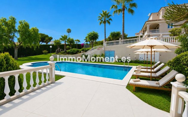Revente - Maison de campagne - Estepona  - Estepona Centro