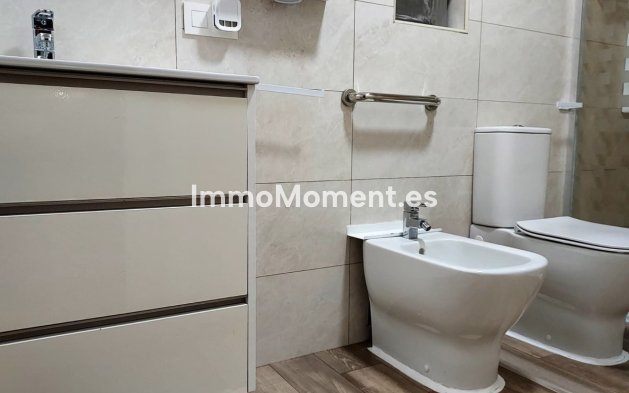 Wiederverkauf - Wohnung - Torremolinos - La Carihuela