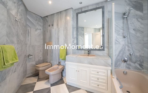Wiederverkauf - Wohnung - Marbella - Marbella Centro