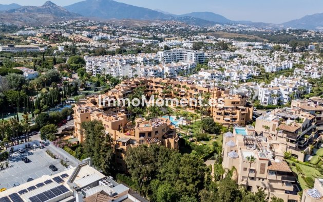 Reventa - Apartamento - Estepona  - Costalita