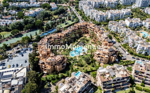 Reventa - Apartamento - Estepona  - Costalita