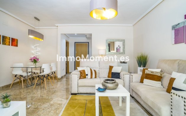 Revente - Appartement - Estepona  - Estepona Centro