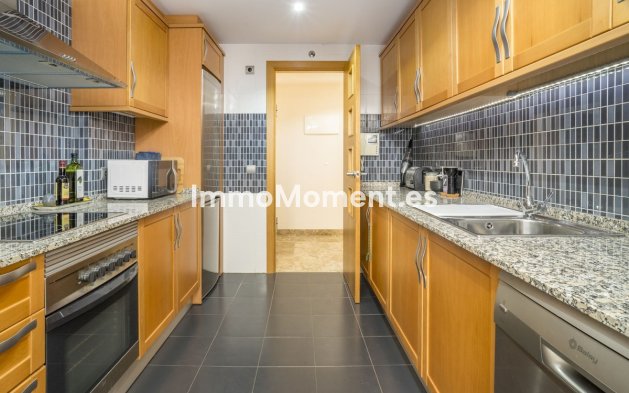 Revente - Appartement - Estepona  - Estepona Centro