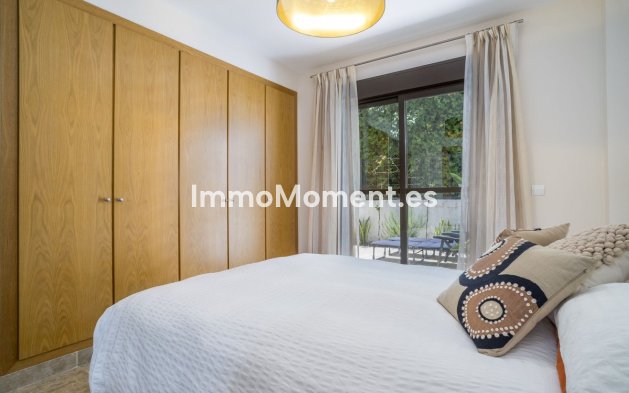 Revente - Appartement - Estepona  - Estepona Centro