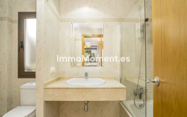 Revente - Appartement - Estepona  - Estepona Centro